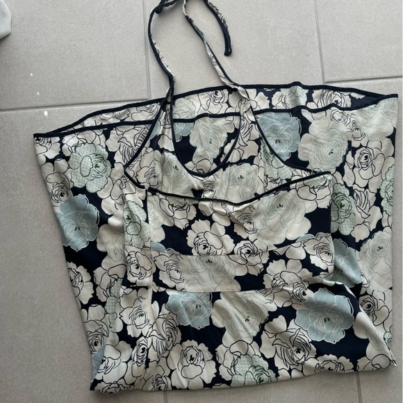 J Crew Halter Tied Back Silk Floral Dress - Picture 5 of 5